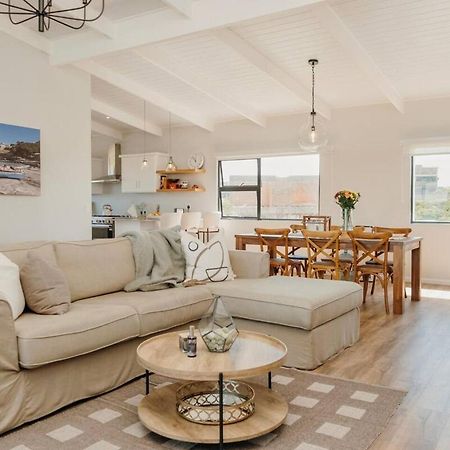Ocean View 4-Bed Getaway On Pearly Beach Exterior photo